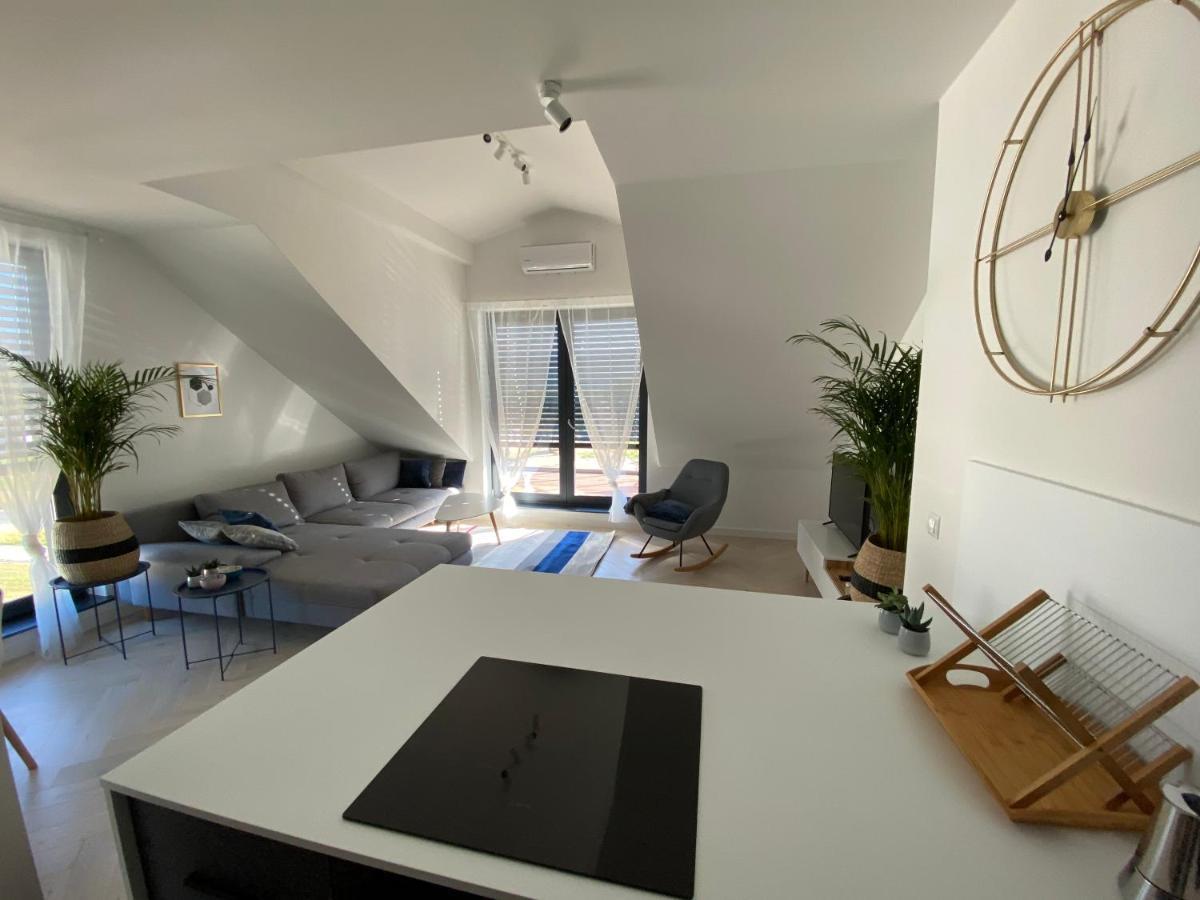Lazy Deer - Apartamenty イェレニャ・グーラ エクステリア 写真