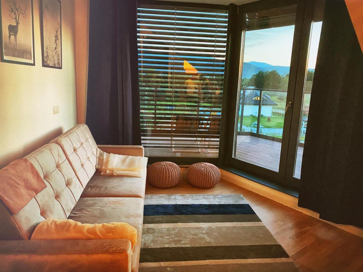 Lazy Deer - Apartamenty イェレニャ・グーラ エクステリア 写真